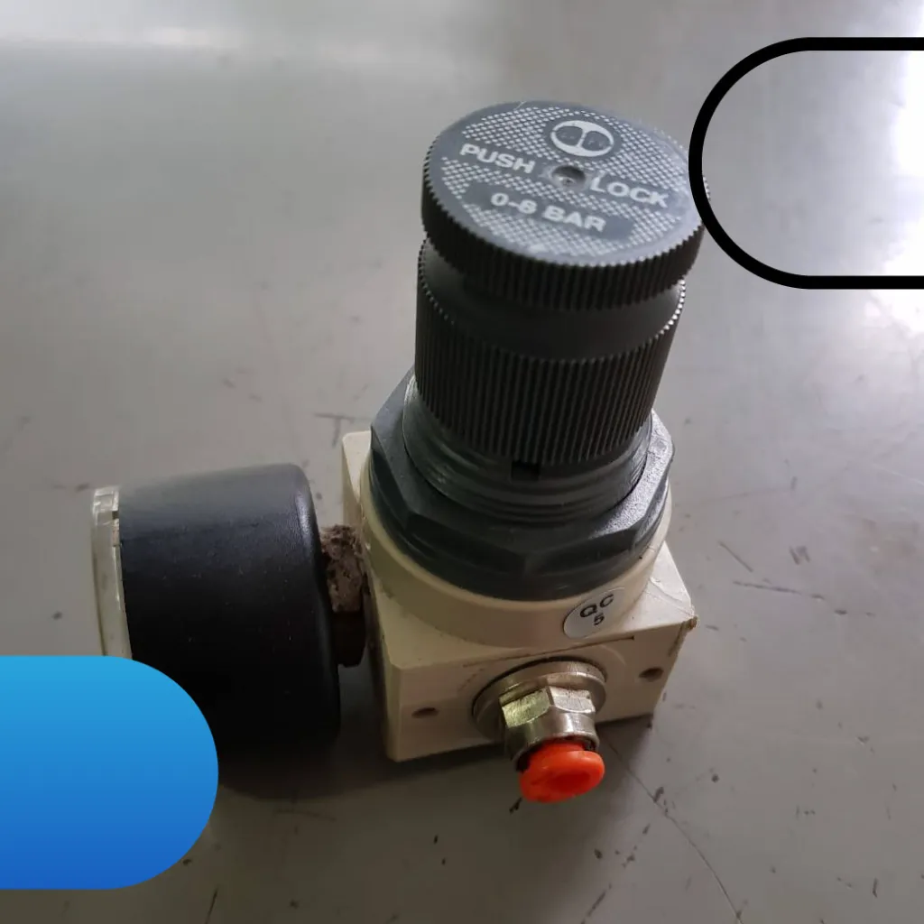 8011-Air-Regulator_4.webp